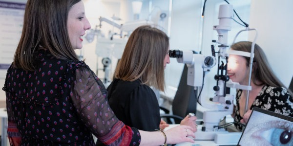 Nouvelles dates 2024 pour vous former en contactologie avec Johnson & Johnson !